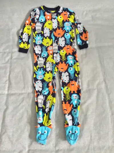 Pyjama une pièce pour enfant 6 ans, View more