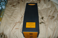 VEUVE CLICQUOT PONSARDIN LA GRANDE DAME box