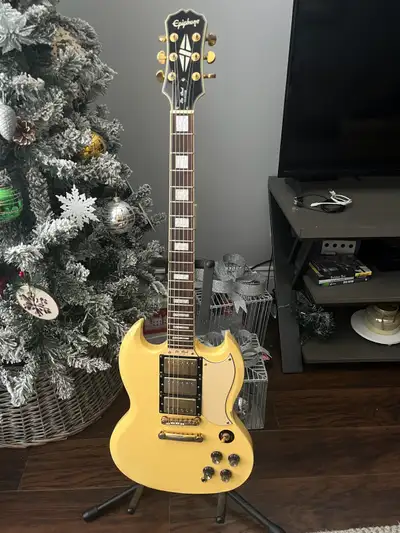 Epiphone SG G-400 (Tri-Pickup, Ivory), View more
