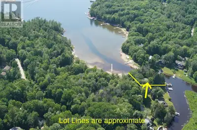 Georgian Bay all season cottage with 280 feet of waterfront on a 1.2 acre lot. Year around access vi...