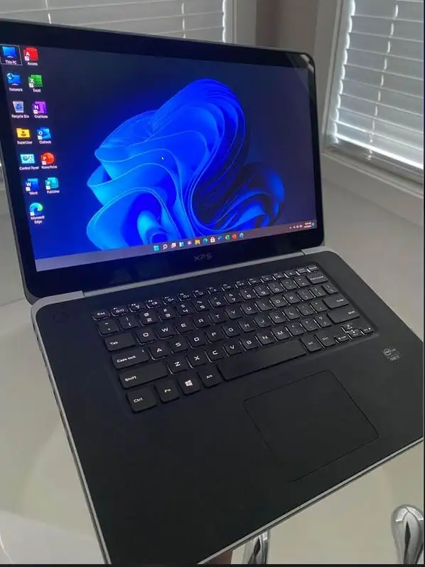 i5 Dell XPS Windows 11 Pro Office 2024