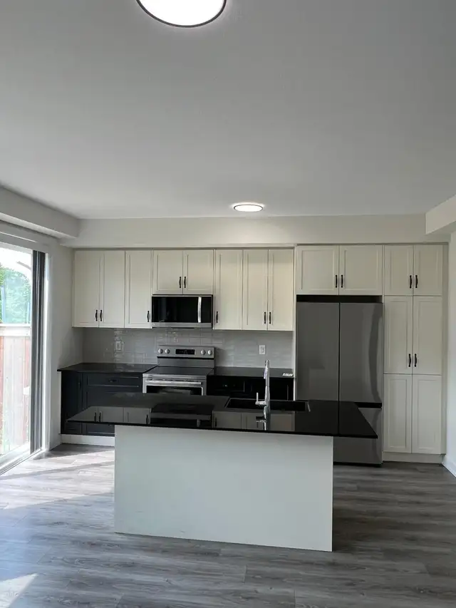 Room Available  in Sharing in Room Rentals & Roommates in Cambridge - Image 5