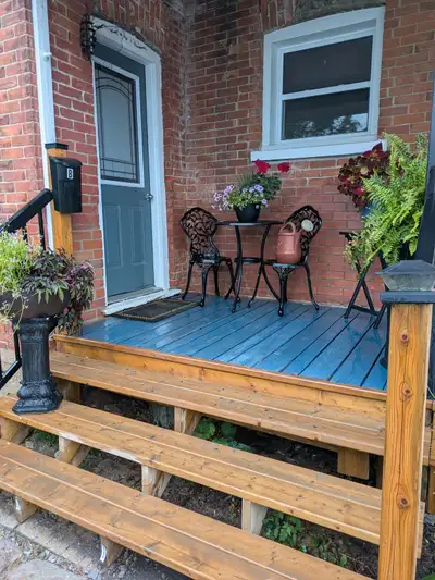 Very cute and Private 2 bedroom