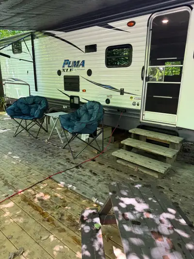 2017 Palomino Puma XLE bunk house Horseshoe Camp and c, View more
