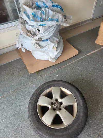 Came off of 2000 Volkswagen jetta. Tires are finished. Tire size is 195/65/R15. Bolt pattern is 5 by...