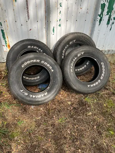 255/70r15 Cooper Cobra Radial GT. 4 tires from 2013, two have 5.5mm tread, one has 5mm tread and one...