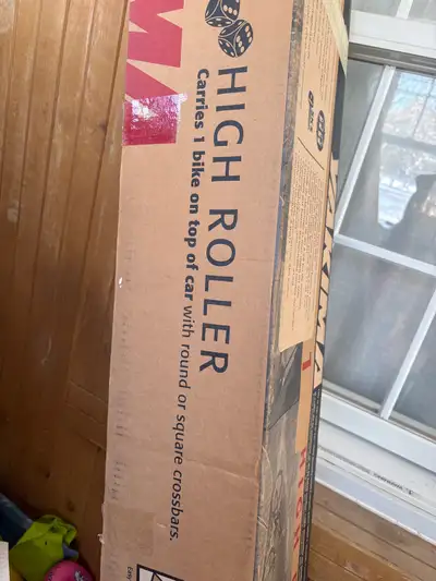 Yakima Highroller rooftop bike rack, View more