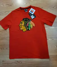 NEW/NEUF, official NHL hockey shirt,  chandail,size méd femme 