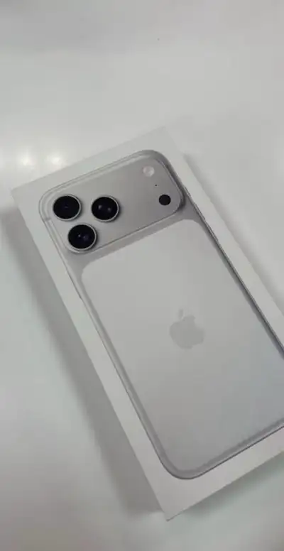 Iphone 17 pro max gris, View more