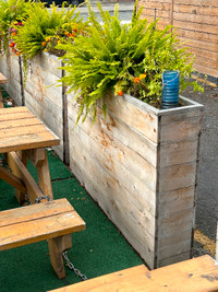 Wood outdoor  box planters
