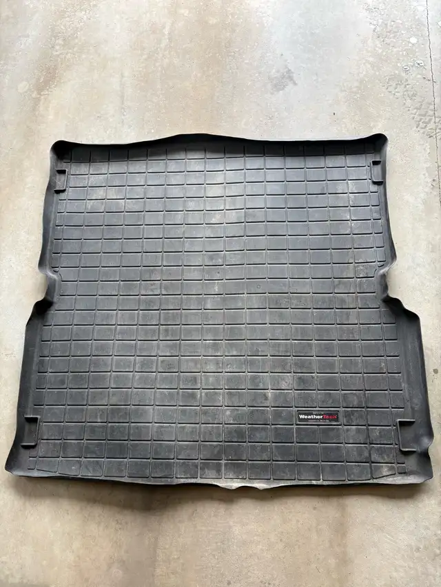 WeatherTech Floor Mats 2016 Acura MDX in Other Parts & Accessories in Edmonton - Image 3