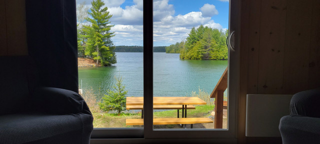 Lake Front Cottage on Mississagagon Lake near Bon Echo  Park in Ontario - Image 4