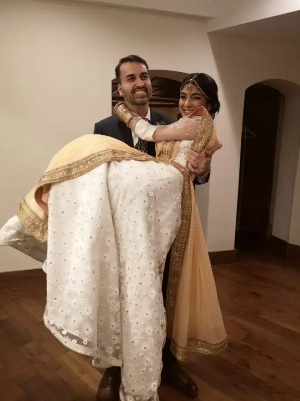 Licensed Ordained Minister Experienced Wedding Officiant in Wedding in City of Toronto - Image 7