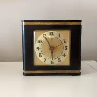 Deco Westclox Bakelite  A/C clock made in Canada Patent 1936