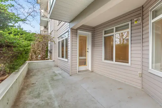 Large Apartment in Abbotsford for Rent in Long Term Rentals in Abbotsford - Image 11