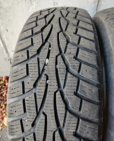 Selling a set of 4 Uniroyal Tiger Paw winter tires, size 16" 205/60R16. Tires are in great condition...