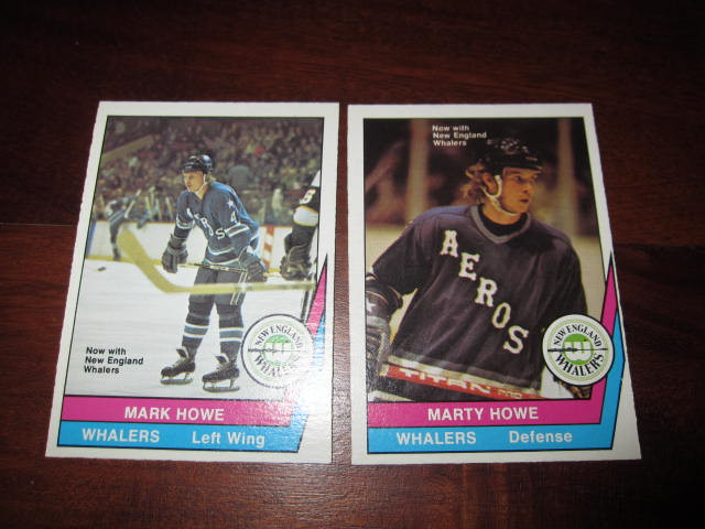1977-78 O-PEE-CHEE OPC WHA MARK HOWE  & MARTY HOWE in Arts & Collectibles in London