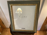 Pier 1 Imports 8” x 10” Glass Picture Frame 