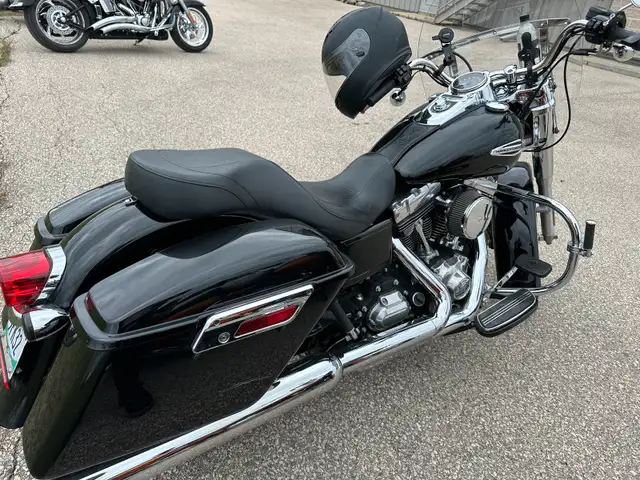 2012 Harley Davidson Dyna Switchback in Street, Cruisers & Choppers in Winnipeg - Image 4