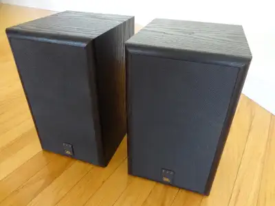 JBL500 vintage 2-Way Bookshelf Speakers for sale, View more