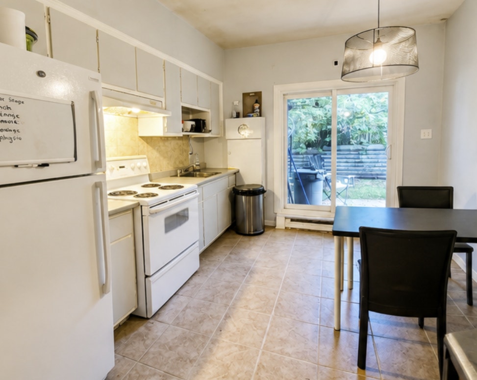 Roommate – Saint-Henri (2min from Lionel-Groulx Station) — photo 3