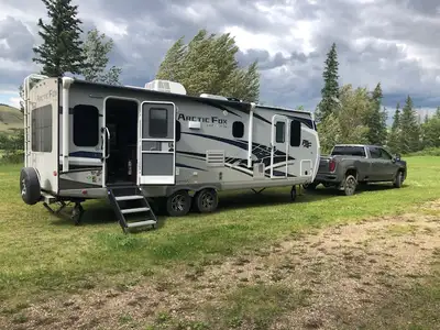 Executive adult type unit for two with lots of storage. Yeah you could put a couple on the kitchen s...
