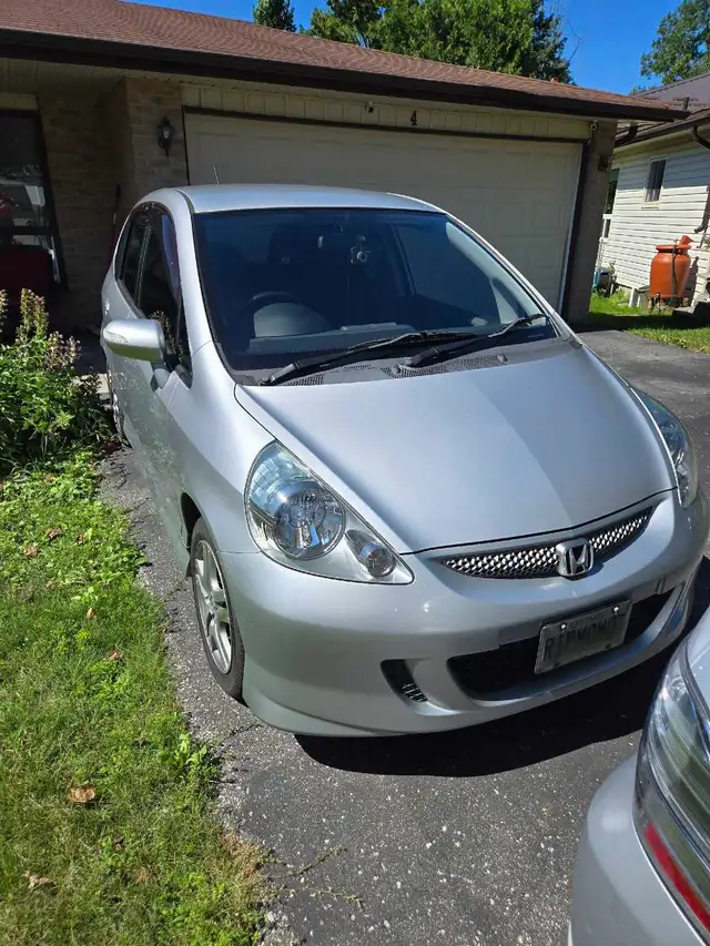 2004 Honda Fit RHD