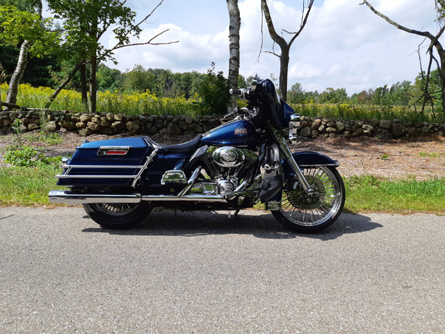 Harley Davidson Electra Glide Classic EFI in Touring in North Bay - Image 2