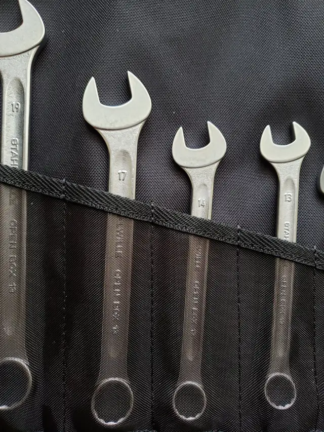 Stahlwille 9 piece combination wrench set with wrench roll in Hand Tools in Mississauga / Peel Region - Image 7