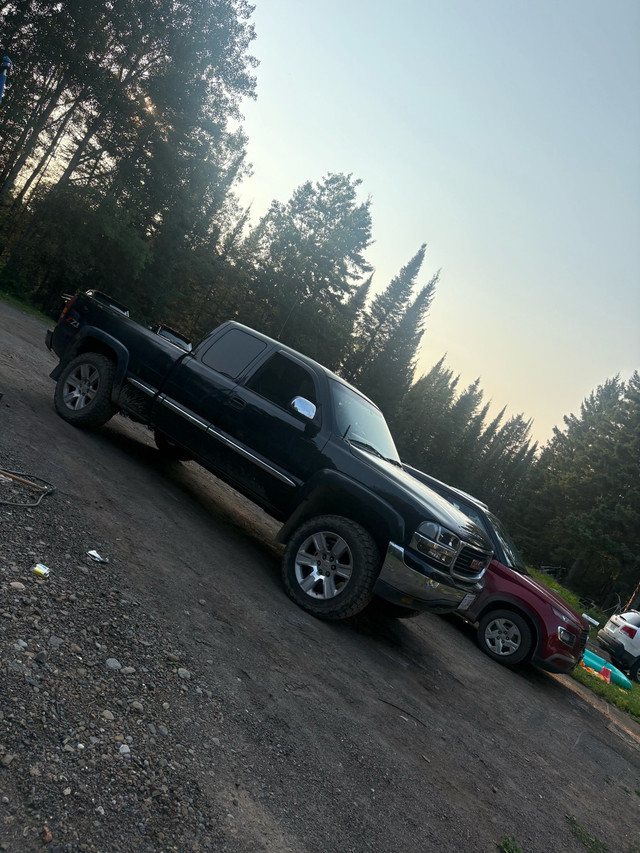 2001 gmc sierra z71 in Cars & Trucks in Thunder Bay