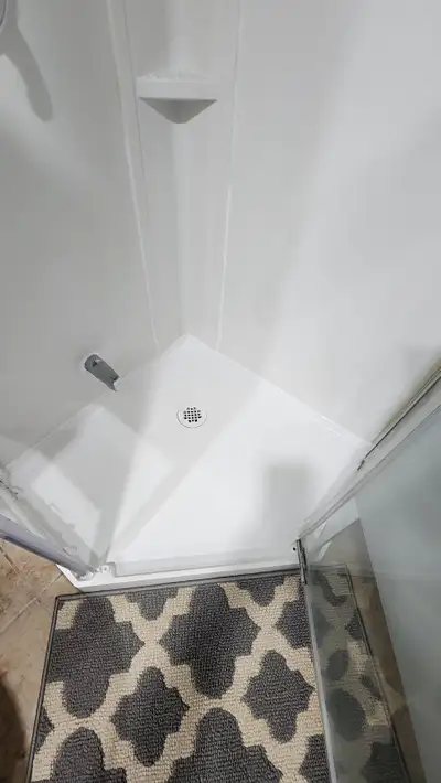 ASAP-Furnished Spacious Room -ATTACHED Full Washroom YOU CAN MOVE IN TODAY PERFECT for New Comers -...