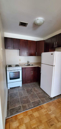 1 bedroom apartment for sublet