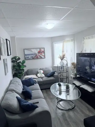 Looking for someone to take over my lease for a 1-bedroom apartment in a quiet and convenient locati...