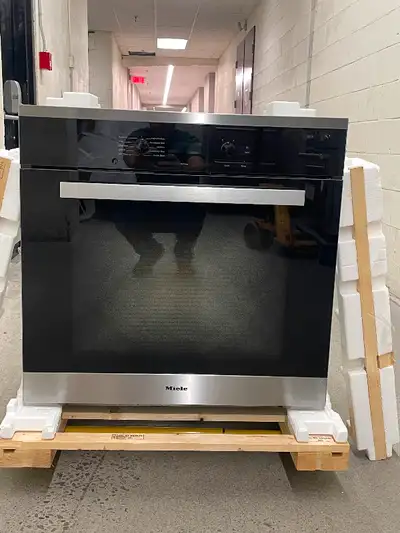 Neuf Miele 30" Four encastré H6280BP, View more