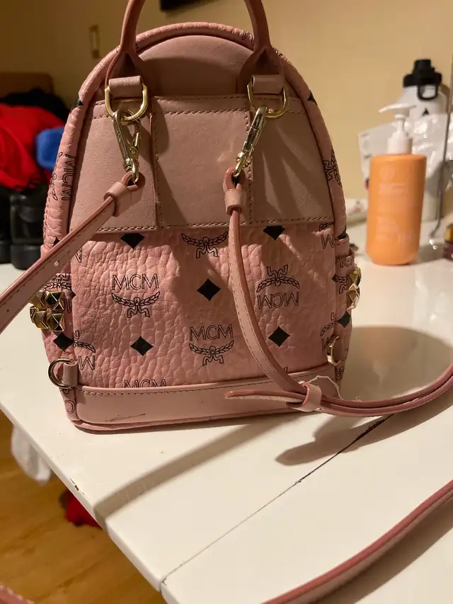 MCM Backpack64520000279427122