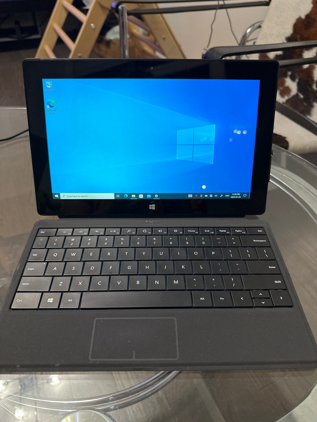 Microsoft Surface in iPads & Tablets in Markham / York Region