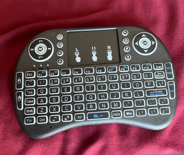 Mini keyboard  in Mice, Keyboards & Webcams in City of Montréal - Image 3