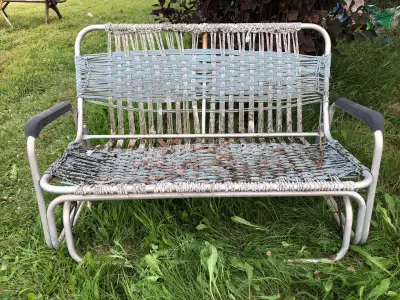 FREE swinging bench. 500,000 items for sale on St. Albert farm, View more
