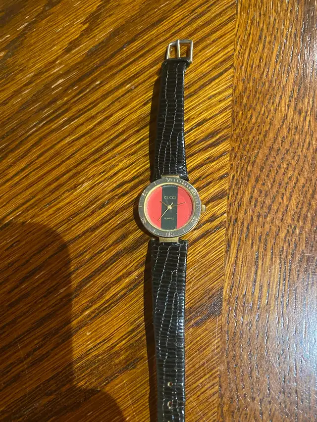 Vintage Women’s Gucci Watches 63347540000131124