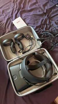 Oculus Rift S/Trade for Quest 2  (PRICE NEGOTIABLE)