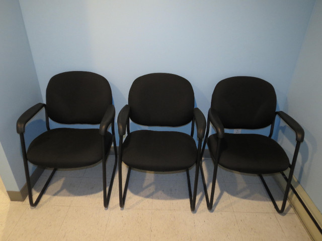 Chaise de salle d'attente dans Chaises, Fauteuils inclinables  à Saint-Hyacinthe