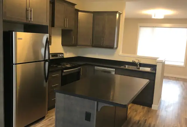 3 Bedroom Main Floor Suite – Harbour Landing–Available May 1st