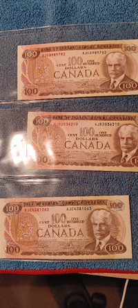 CANADIAN 1975 HUNDRED DOLLAR BILLS