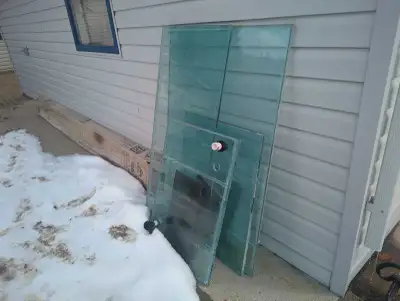 free aquarium glass , View more