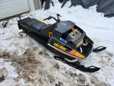 Skidoo citation with a 640 swap runs and drives great very loud