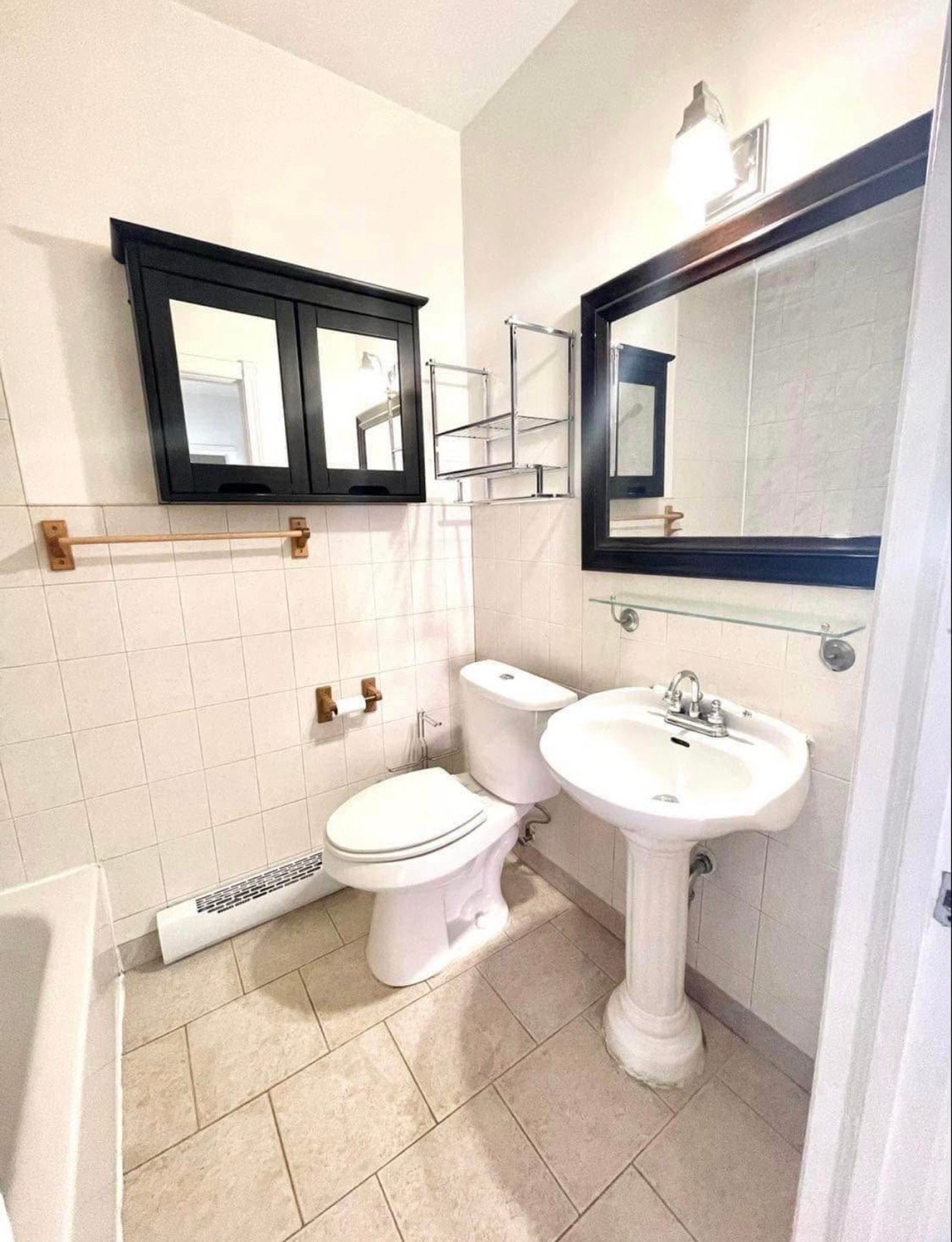 1506 Rue Rolland — photo 3