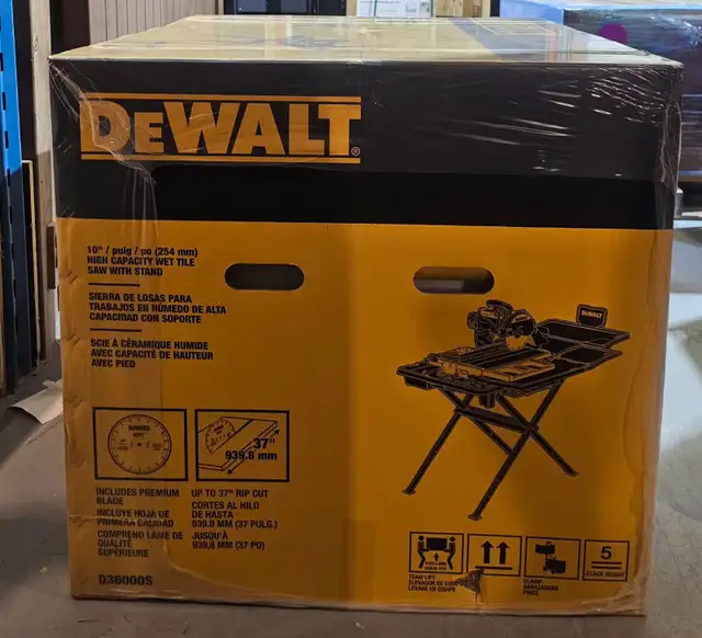 BRAND NEW BOXED DEWALT10” High Capacity Wet Tile Saw With Stand in Power Tools in Oakville / Halton Region - Image 9