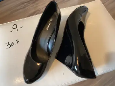 Jolies Chaussures / Femme!, View more