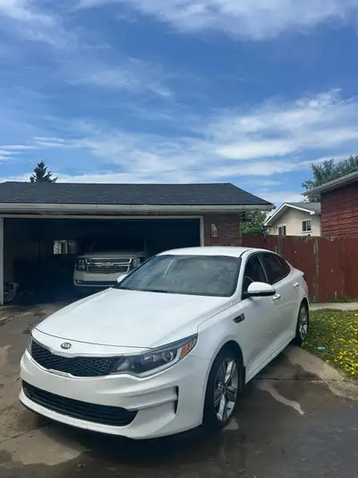 2016 Kia optima, 2.4L very clean in and out, drive very smooth, no mechanical issues, remote start,...