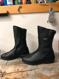 Women’s Motorcycle Boots
